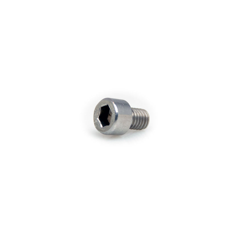 E61 Group Plug