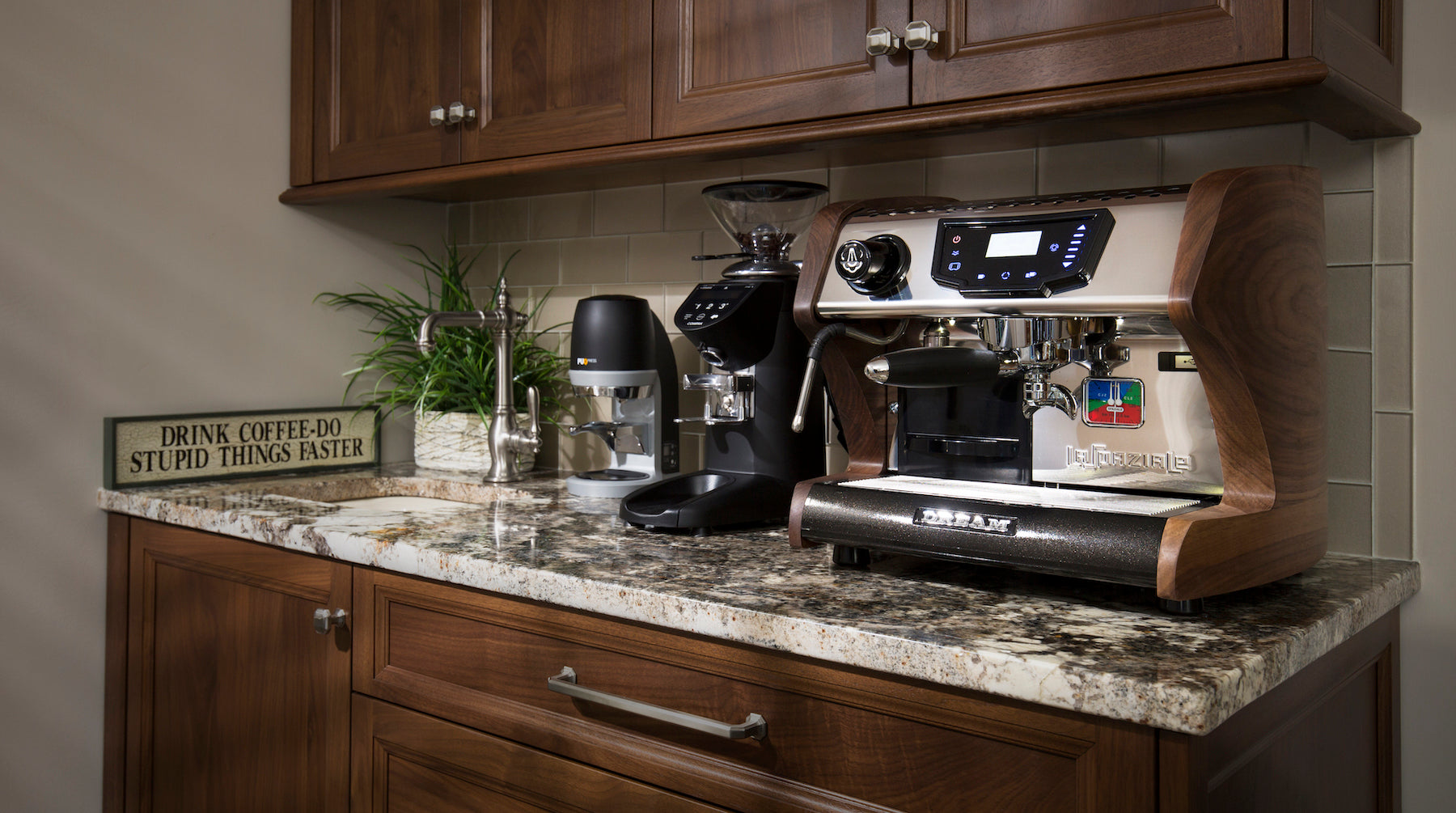Dual Boiler Espresso Machines for Home | Chris' Coffee